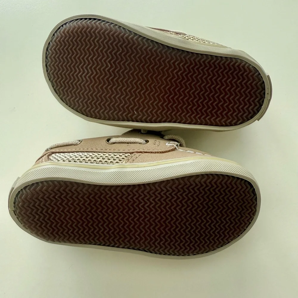 Sperry Kids Tan Moccasins with Laces